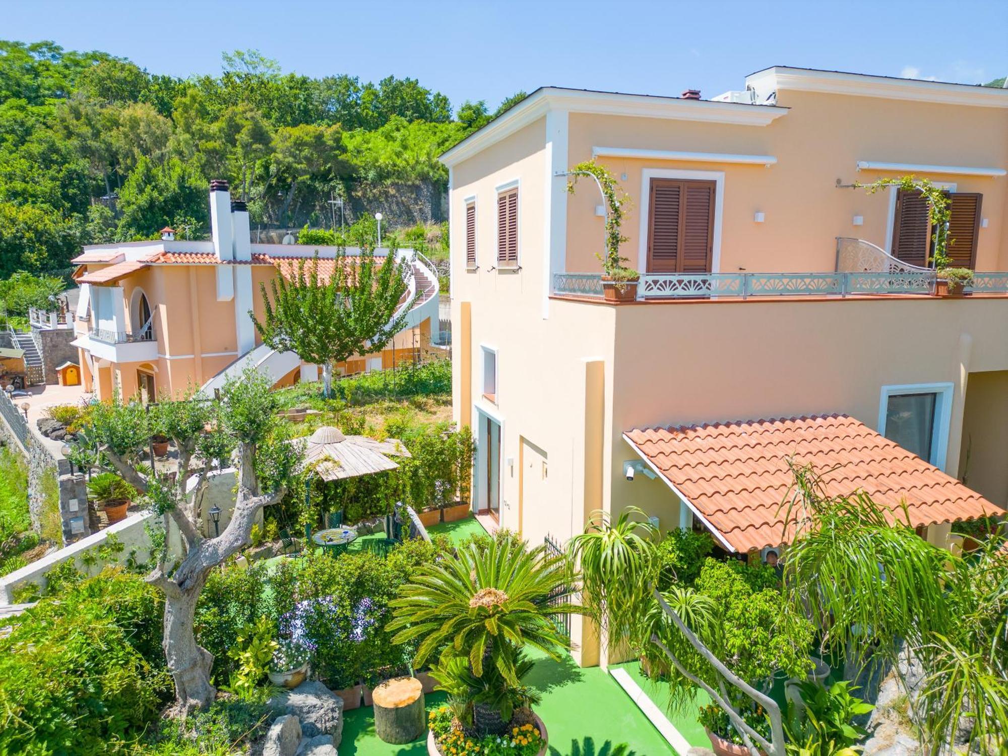 La Rosa - Luxury B&B Ischia Exterior photo